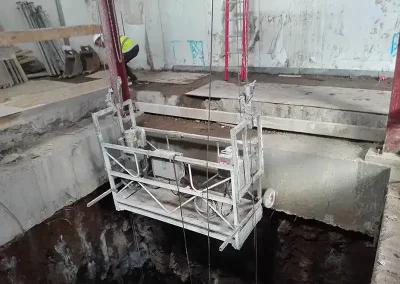 Montaje de cabina colgante en foso de matadero